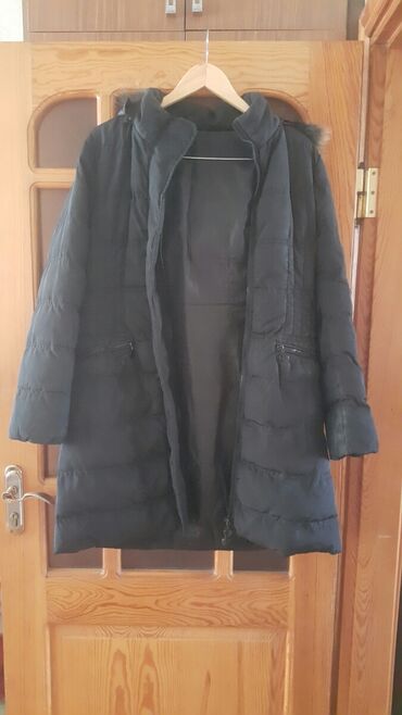 qadin kurtqalari: Женская куртка M (EU 38), L (EU 40), цвет - Черный