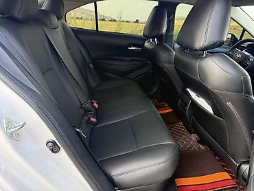 королев: Toyota Corolla: 2022 г., 1.8 л, Вариатор, Гибрид, Седан — 5