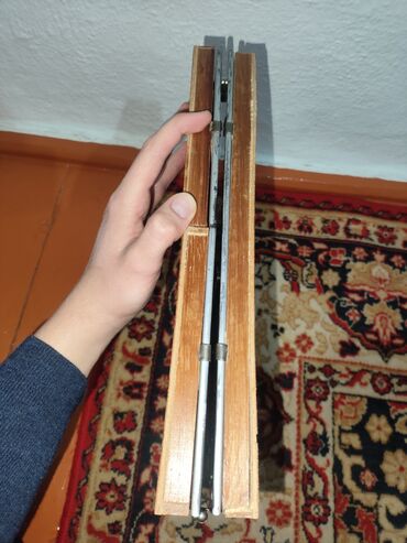 Зеркала: Цена: 4000 сом Продается Советский трильяж "зеркало", показывает на — 3