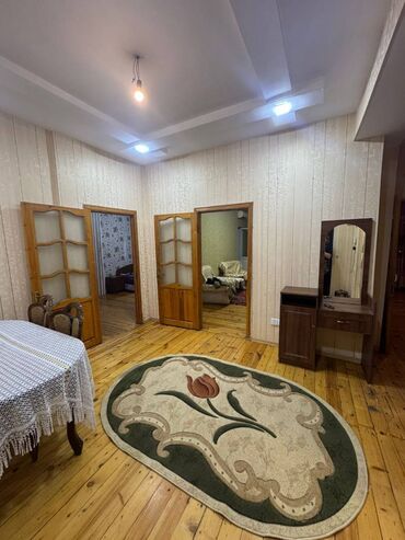 Uzunmüddətli kirayə mənzillər: Həzi Aslanov metrosuna yaxın,17 mərtəbənin,10-cu mərtəbəsində,2 — 8