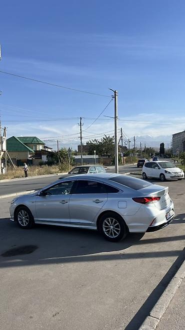 spark 2017: Hyundai Sonata: 2019 г., 2 л, Автомат, Бензин, Седан — 10