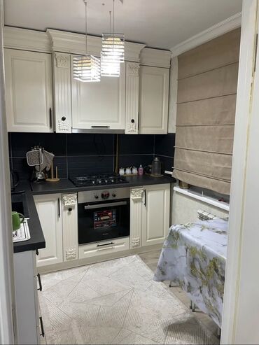 квартира за 30000 долларов: 2 бөлмө, 45 кв. м, 104-серия, 3 кабат, Евроремонт