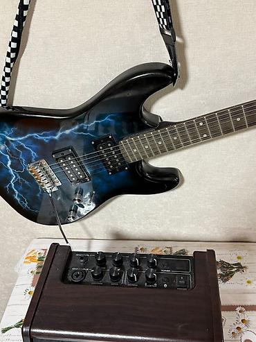 gitara qara: Hər ikisidə təzədir və az istifadə olunub. hobbi kimi alınıb.endirim — 3
