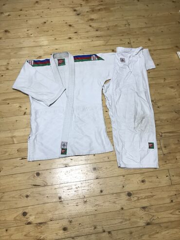 judo kemerleri: Judo kimano gren hill