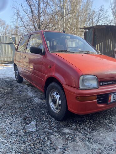 машина daihatsu: Daihatsu Cuore: 1994 г., 0.8 л, Механика, Бензин, Купе