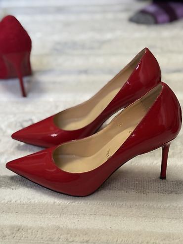 Туфли: Девочки, продаю туфли Эти туфли заслуживают выходить в свет Все в at lalafo.kg — 7 Туфли: Девочки, продаю туфли Эти туфли заслуживают выходить в свет Все в — 7
