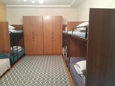 сдаю квартиру бишкеке: 1 бөлмө, Менчик ээси, Чогуу жашоо менен, Толугу менен эмереги бар