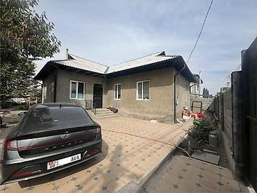 Үйлөр: 5 бөлмө, 130 м², 8 соток, Бишкек, Менчик ээси — 2