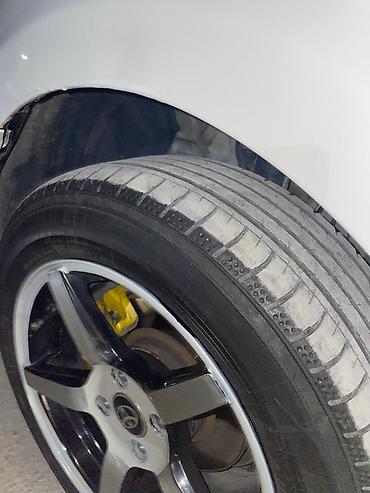 185 65 14 type 1: Toyota üçün orijinal üslubda 5 küllü yüngül lehimli disklər və şin — 2