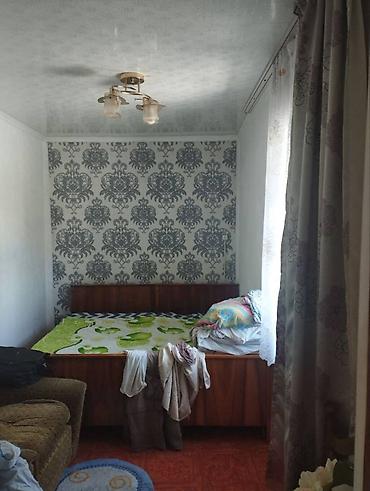 Продажа коттеджей и домов: Продается уютный дом в центре Токмака! Адрес: г. Токмак, ул. Р — 9