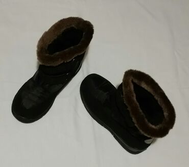 nike topovi: Ugg mini čizme, bоја - Crna, 38