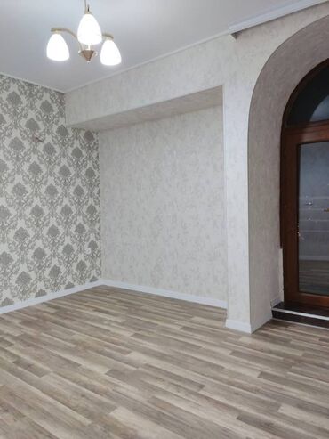 Uzunmüddətli kirayə mənzillər: Şərifzadə küçəsi, 2 otaq, 15/14 mərtəbə mansar deyil, mənzil kirayə — 7