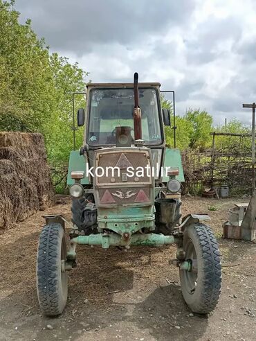 Ford: Traktor + yem üyüdən avadanlıq komplekti - Model: MTZ tipli təkərli