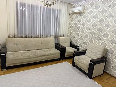 duru yag: Qonaq otağı üçün yumşaq mebel dəsti Tərkibi: - 1 ədəd geniş divan - 2 — 1
