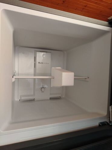 Soyuducular: Təzə alınıb. Bir dəfə belə istifadə olunmayıb. Heçbir problemi yoxdur — 4