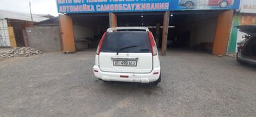 Nissan: Nissan X-Trail: 2003 г., 0.2 л, Механика, Бензин, Кроссовер