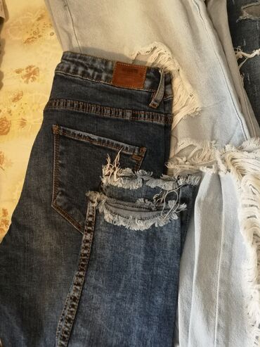 Pantalone: M, Visok struk, Ravne nogavice — 21