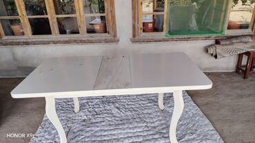 глянцевая мебель: Miz açılanda 1,60 olur