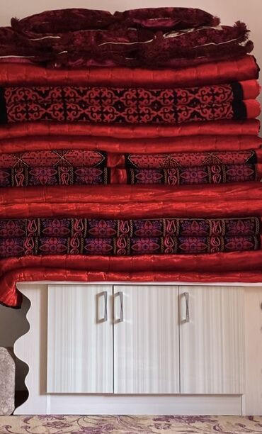 ковры для душа: Тошок Новый, Жууркан төшөк, цвет - Красный, Самовывоз