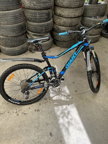 велосипед 6000: Продаю Giant Aluxx 6000 За подробностями звонить по указанному номеру
