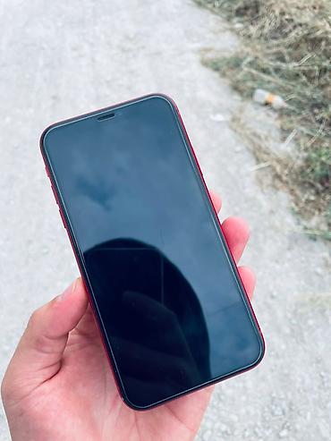 бу чехлы: IPhone Xr, Б/у, 128 ГБ, Красный, Кабель, 100 % — 2