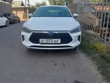 электрический трехколесный мотоцикл: BYD : 2020 г., 0.1 л, Робот, Электромобиль, Седан