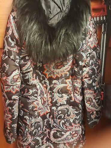 etro: Куртка ETRO, оригинал, наполнитель пух, перо, капюшон с отделкой — 2