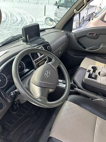 Легкий грузовой транспорт: Легкий грузовик, Hyundai, Стандарт, 1,5 т — 9