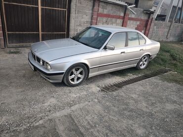 bmw e29: BMW 520: 1991 г., 2 л, Механика, Бензин, Седан