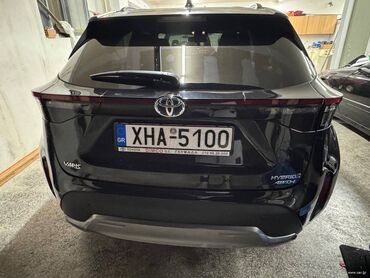 Toyota: Toyota Yaris: 1.5 l. | 2023 έ. SUV/4x4 — 8