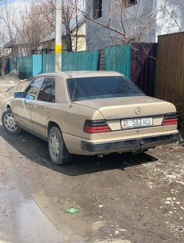Mercedes-Benz: Mercedes-Benz W124: 1986 г., 2.3 л, Механика, Бензин, Седан