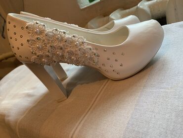 свадебное вечернее туфли: Туфли 37, цвет - Белый