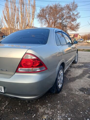 Nissan: Nissan Almera Classic: 2008 г., 1.6 л, Механика, Бензин, Седан