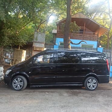 Mercedes-Benz: Təcili satıram . Mercedes-Benz Vito, qara rəng, uzun kuzovlu miniven