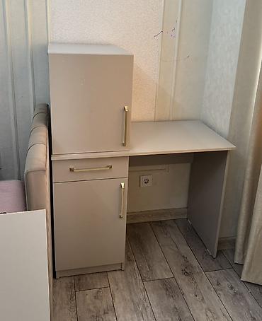 table study: Спальный гарнитур, Новый, Односпальная кровать, Кыргызстан, Самовывоз, цвет - Бежевый — 1