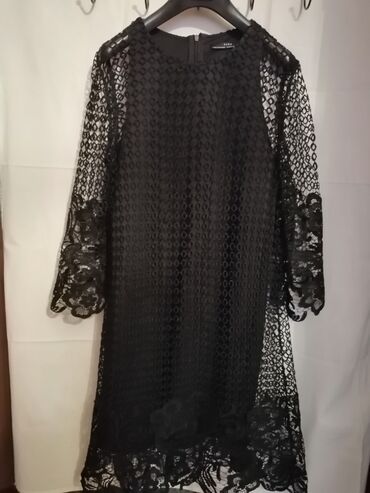 Женская одежда: Вечернее платье, M (EU 38)