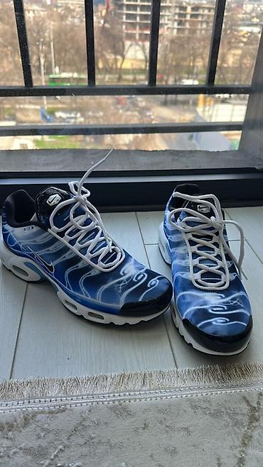 Кроссовки и спортивная обувь: Кроссовки (несколько пар) 1) Nike Air Max Plus (модельный код на — 7