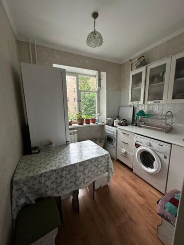 Продажа квартир: 2 комнаты, 43 м², 104 серия, 2 этаж, Косметический ремонт