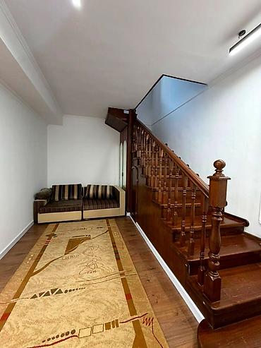 матросова: 125 м², 6 комнат и более, ул. Матросова — 6