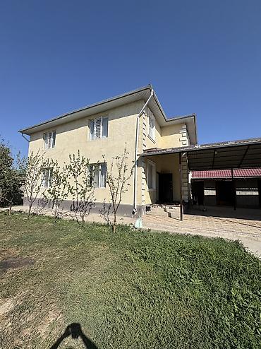 куплю дом с участком: Продаётся двухэтажный дом в селе Кожомкул, рядом с авторынком. * — 1