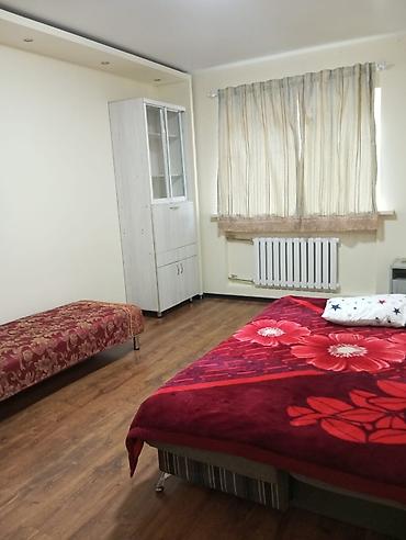 105: 1 комната, 10 мкр Собственник, Без подселения, от 6 месяцев, С мебелью полностью — 4