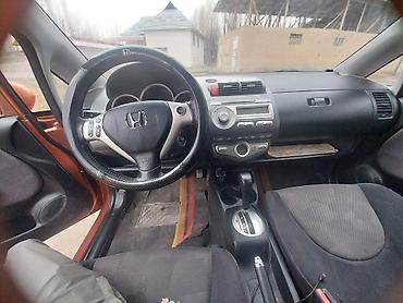 Honda: Honda Jazz: 2008 г., 1.4 л, Вариатор, Бензин, Хэтчбэк — 10