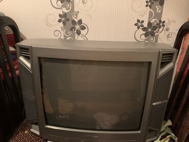 51 roza v Azərbaycan | Televizorlar: Sharp Televizor satilir yaxwi veziyetdedir ekrani 51 sm, cox