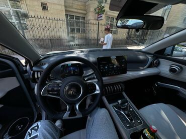 BYD: BYD : 2024 г., Электромобиль — 3