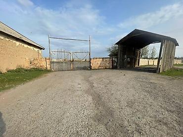 Продажа складов и мастерских: Продается территория 0,81 га На территории имеется: -Весовая с — 1