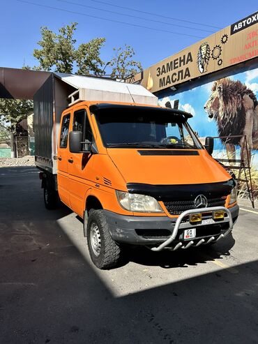 Легкий грузовой транспорт: Легкий грузовик, Mercedes-Benz, Дубль, Б/у