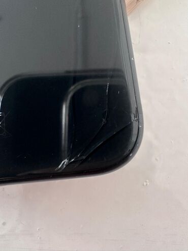 Apple iPhone: IPhone SE 2020, 128 ГБ, Черный, 76 % — 5