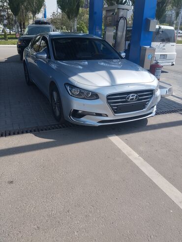 Hyundai: Hyundai Grandeur: 2018 г., 3 л, Автомат, Газ, Седан