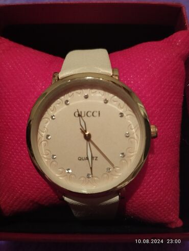 anne klein saat: Qucci qol satti