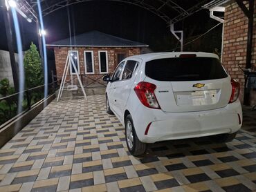 Chevrolet: Chevrolet Spark: 2019 г., 1 л, Вариатор, Бензин, Хэтчбэк — 25